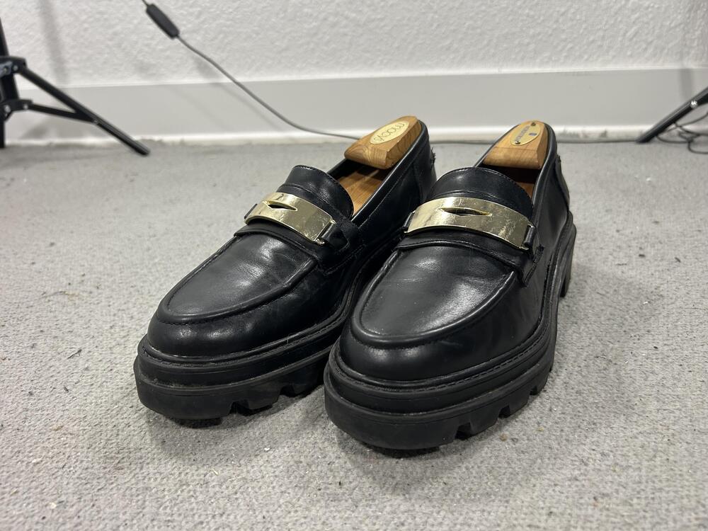 Zara Shoes Womens Size 10 Black Leather Loafer Chunky Lug Sole Platform Slip On